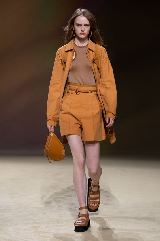 12. Old Money shorts Hermès