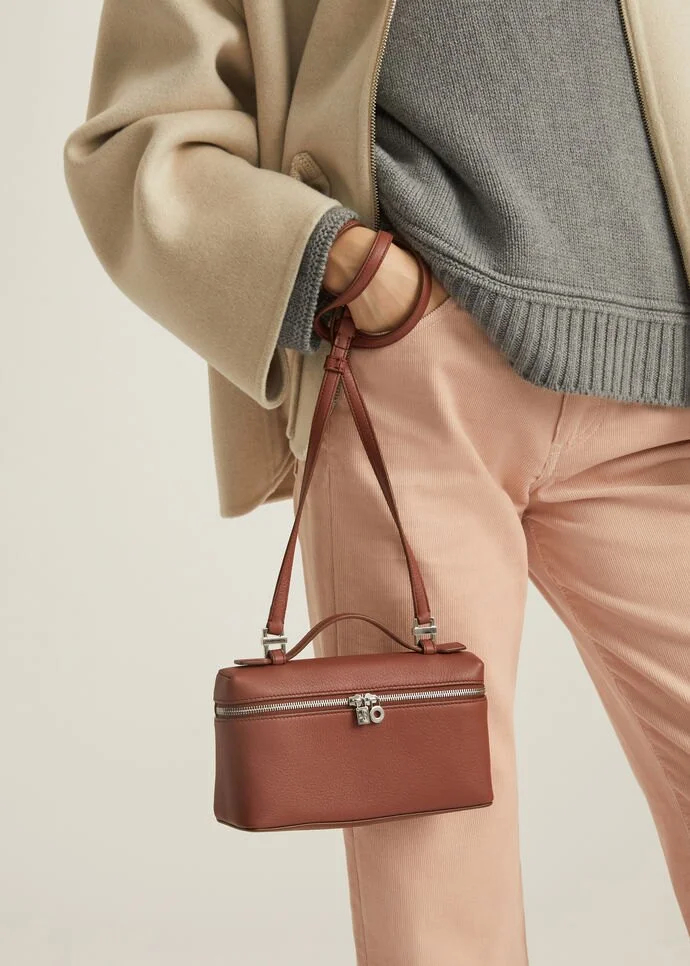 13. old money bag Loro Prina