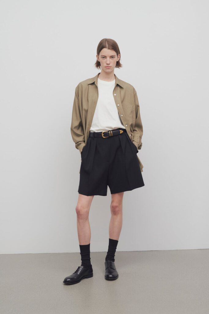 20. Old Money shorts The Row